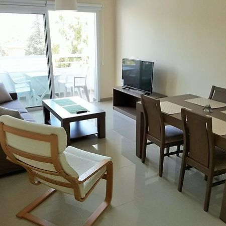 32 Hill Court Appartement Larnaca Buitenkant foto
