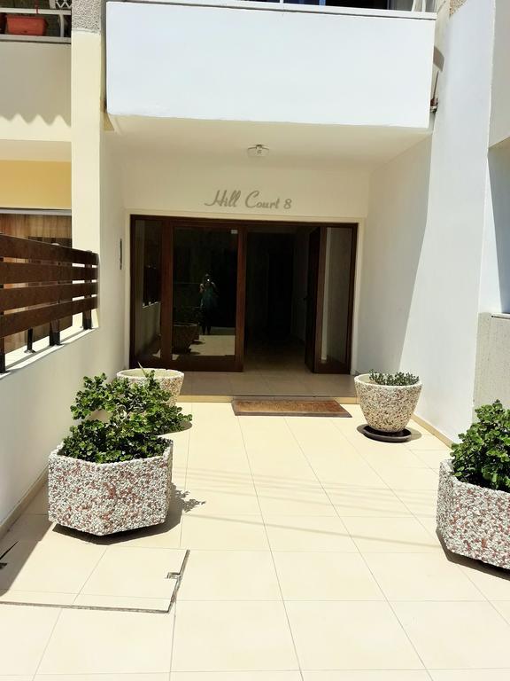 32 Hill Court Appartement Larnaca Buitenkant foto